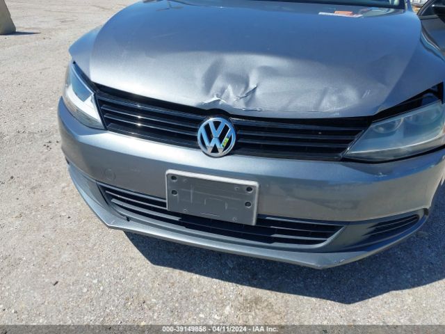 Photo 5 VIN: 3VWD17AJ2EM282528 - VOLKSWAGEN JETTA 