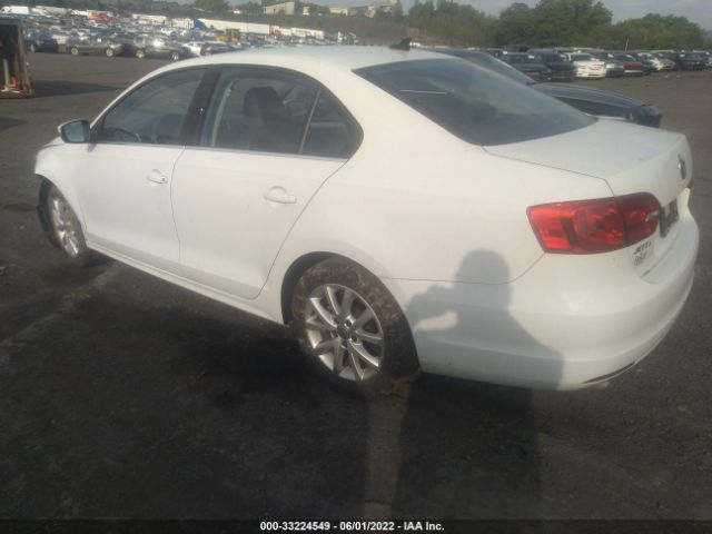 Photo 2 VIN: 3VWD17AJ2EM305483 - VOLKSWAGEN JETTA SEDAN 