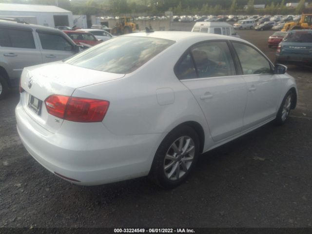 Photo 3 VIN: 3VWD17AJ2EM305483 - VOLKSWAGEN JETTA SEDAN 