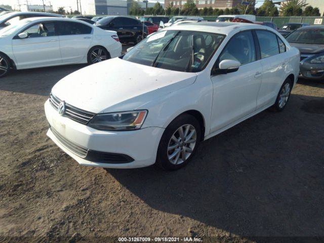 Photo 1 VIN: 3VWD17AJ2EM325197 - VOLKSWAGEN JETTA SEDAN 