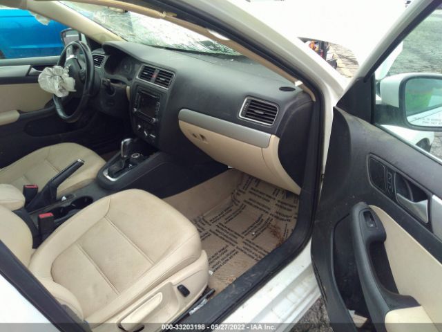 Photo 4 VIN: 3VWD17AJ2EM367787 - VOLKSWAGEN JETTA SEDAN 