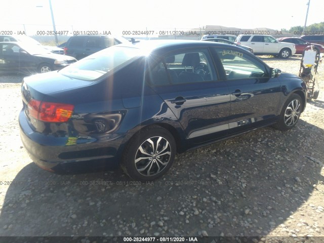 Photo 3 VIN: 3VWD17AJ2EM429107 - VOLKSWAGEN JETTA SEDAN 