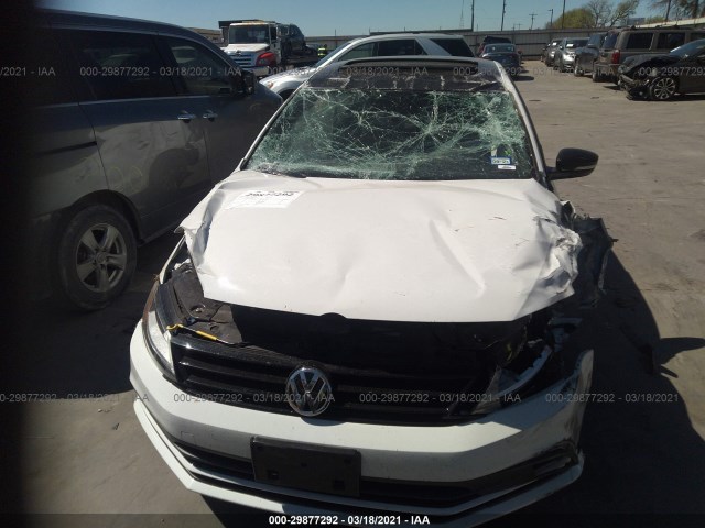 Photo 5 VIN: 3VWD17AJ2JM210996 - VOLKSWAGEN JETTA 