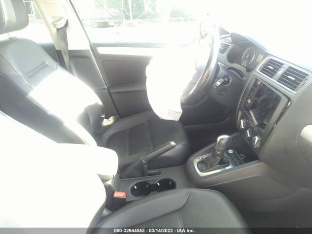 Photo 4 VIN: 3VWD17AJ3EM208051 - VOLKSWAGEN JETTA SEDAN 