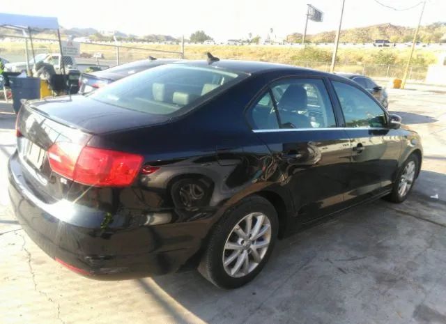 Photo 3 VIN: 3VWD17AJ3EM392438 - VOLKSWAGEN JETTA SEDAN 