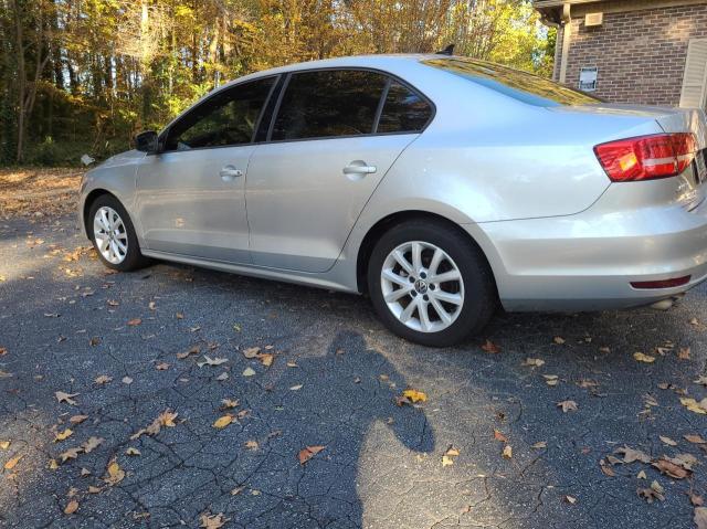 Photo 2 VIN: 3VWD17AJ3FM227068 - VOLKSWAGEN JETTA SE 