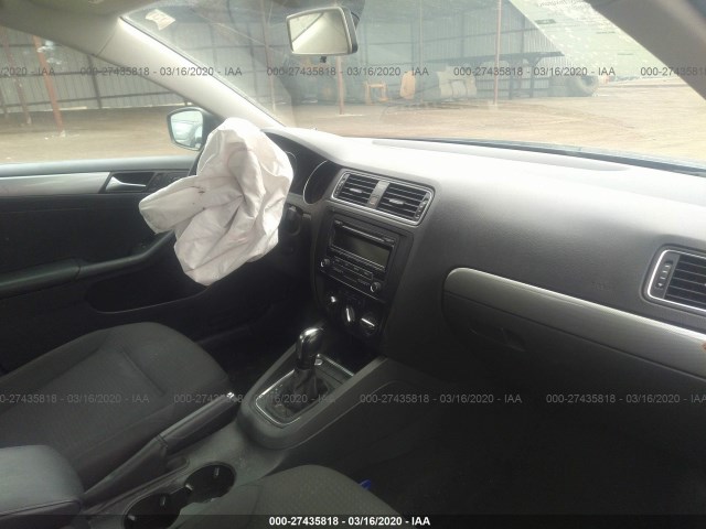 Photo 4 VIN: 3VWD17AJ3FM295063 - VOLKSWAGEN JETTA 