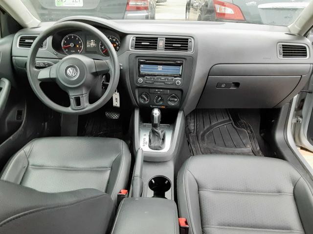 Photo 8 VIN: 3VWD17AJ4EM298696 - VOLKSWAGEN JETTA SE 