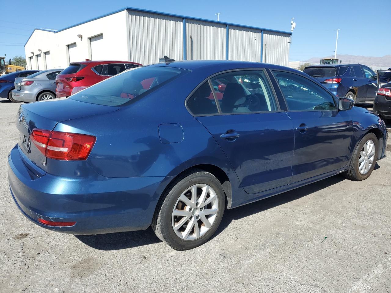 Photo 2 VIN: 3VWD17AJ4FM267904 - VOLKSWAGEN JETTA 