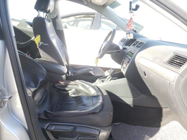 Photo 4 VIN: 3VWD17AJ4FM333531 - VOLKSWAGEN JETTA SE 