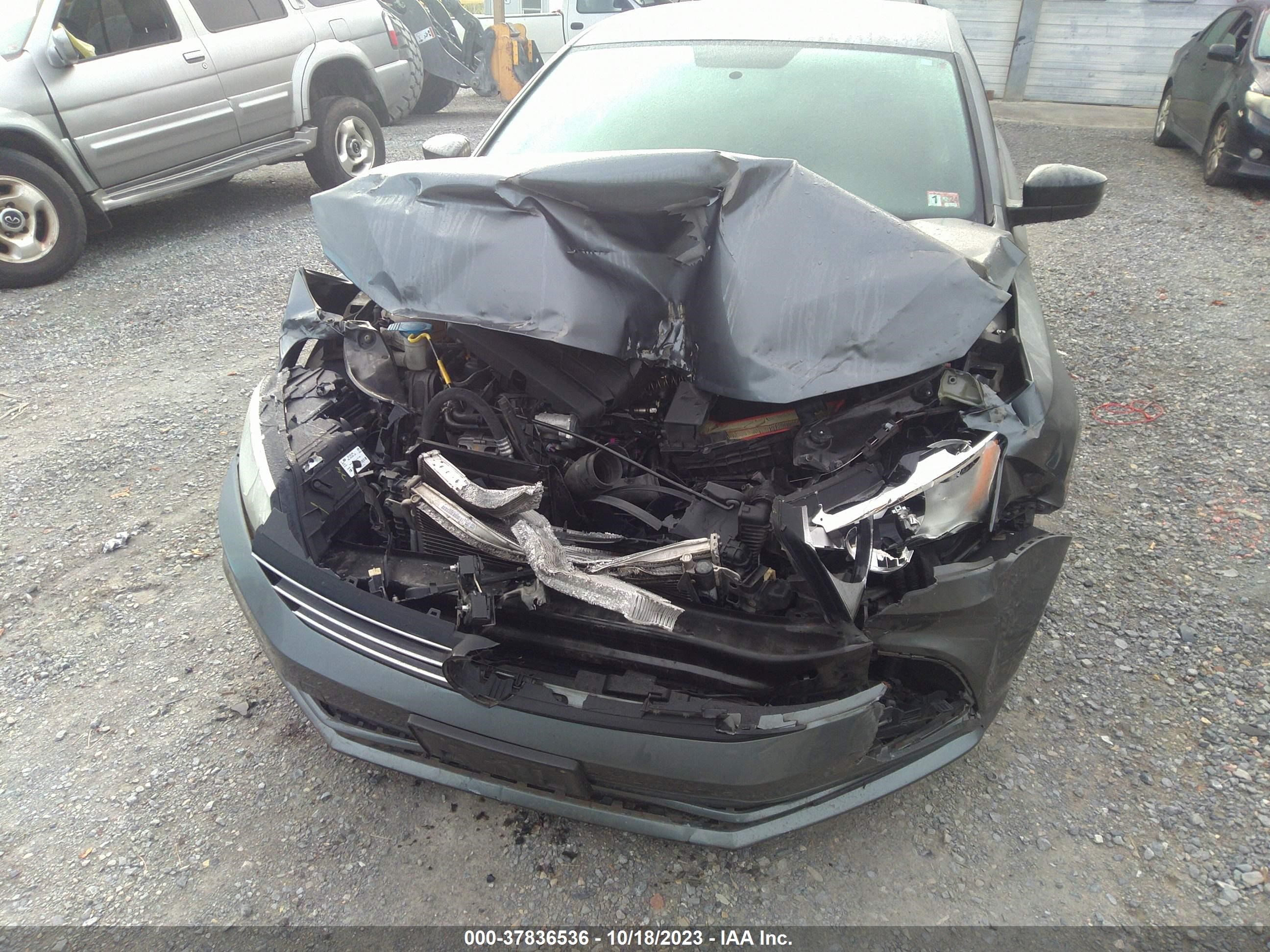 Photo 5 VIN: 3VWD17AJ4GM410352 - VOLKSWAGEN JETTA 