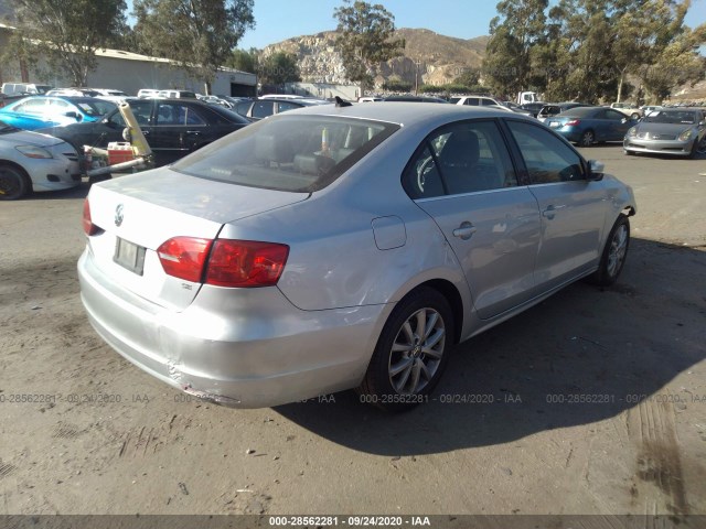 Photo 3 VIN: 3VWD17AJ5EM243111 - VOLKSWAGEN JETTA SEDAN 