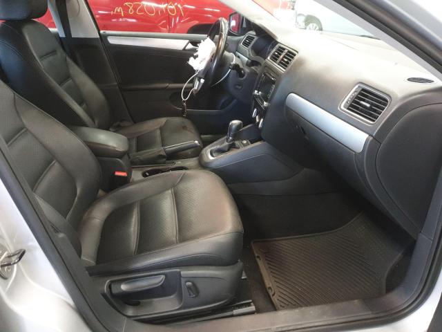 Photo 4 VIN: 3VWD17AJ5EM387824 - VOLKSWAGEN JETTA SE 