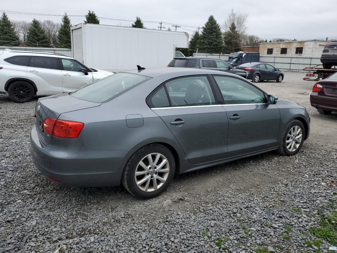 Photo 2 VIN: 3VWD17AJ5EM435158 - VOLKSWAGEN JETTA 