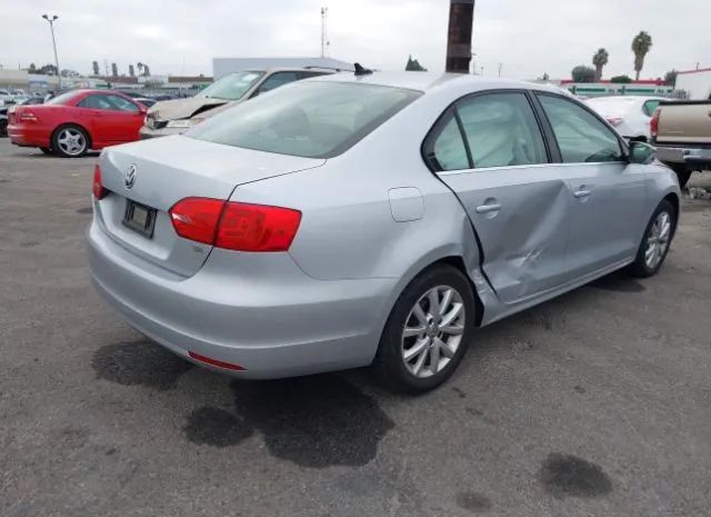 Photo 3 VIN: 3VWD17AJ5EM440909 - VOLKSWAGEN JETTA SEDAN 