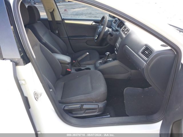 Photo 4 VIN: 3VWD17AJ5FM237682 - VOLKSWAGEN JETTA 