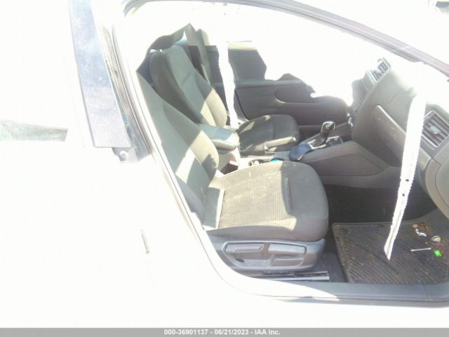 Photo 4 VIN: 3VWD17AJ5FM325132 - VOLKSWAGEN JETTA SEDAN 