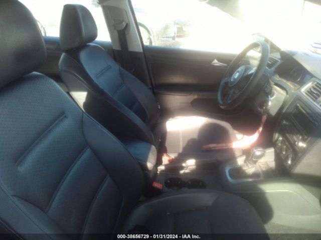 Photo 4 VIN: 3VWD17AJ6EM409054 - VOLKSWAGEN JETTA 