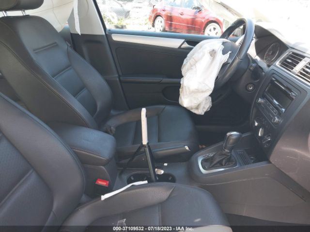 Photo 4 VIN: 3VWD17AJ6EM417784 - VOLKSWAGEN JETTA 