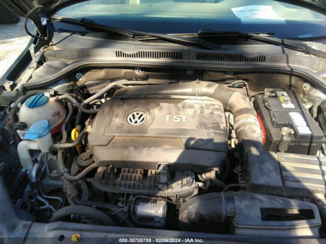 Photo 9 VIN: 3VWD17AJ6GM231522 - VOLKSWAGEN JETTA 