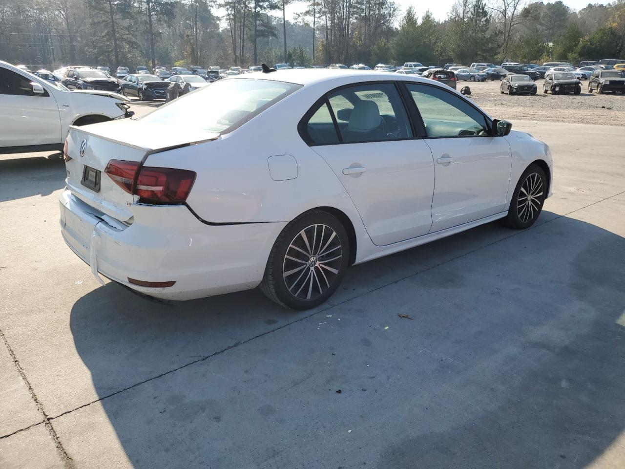 Photo 2 VIN: 3VWD17AJ6GM305845 - VOLKSWAGEN JETTA 