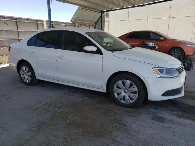 Photo 3 VIN: 3VWD17AJ7EM365209 - VOLKSWAGEN JETTA SE 