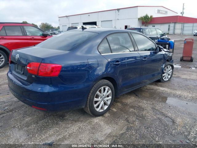 Photo 3 VIN: 3VWD17AJ7EM421522 - VOLKSWAGEN JETTA 