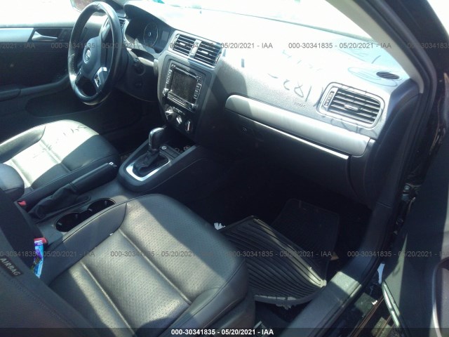 Photo 4 VIN: 3VWD17AJ7EM433007 - VOLKSWAGEN JETTA 