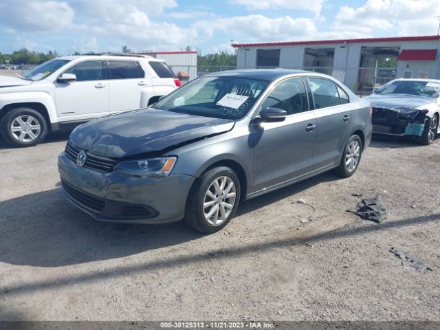 Photo 1 VIN: 3VWD17AJ7EM443732 - VOLKSWAGEN JETTA 