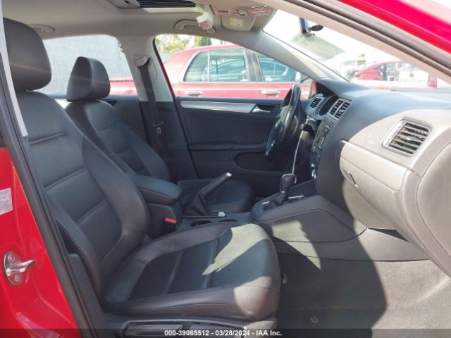 Photo 4 VIN: 3VWD17AJ7FM335760 - VOLKSWAGEN JETTA 