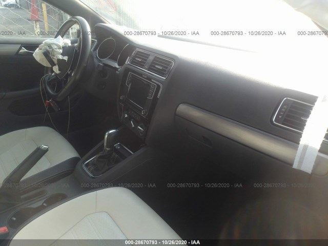 Photo 4 VIN: 3VWD17AJ7GM381428 - VOLKSWAGEN JETTA 