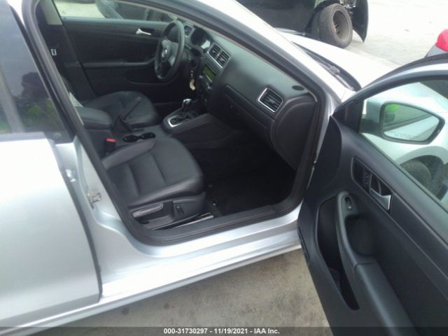 Photo 4 VIN: 3VWD17AJ8EM320246 - VOLKSWAGEN JETTA SEDAN 