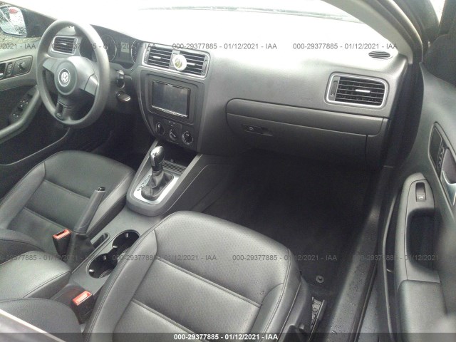 Photo 4 VIN: 3VWD17AJ8EM360133 - VOLKSWAGEN JETTA SEDAN 