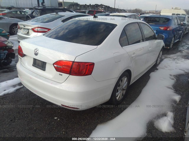 Photo 3 VIN: 3VWD17AJ8EM407905 - VOLKSWAGEN JETTA 