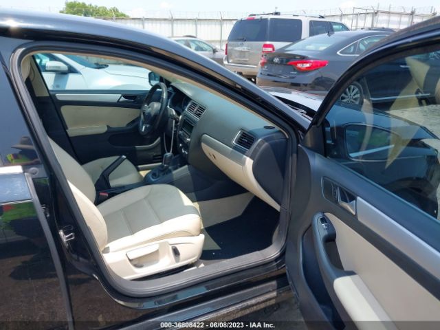 Photo 4 VIN: 3VWD17AJ8EM438796 - VOLKSWAGEN JETTA SEDAN 