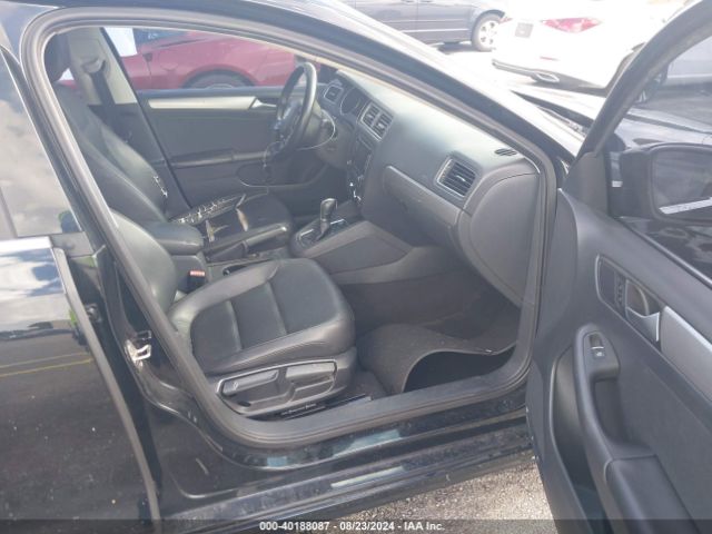 Photo 4 VIN: 3VWD17AJ8FM258557 - VOLKSWAGEN JETTA 