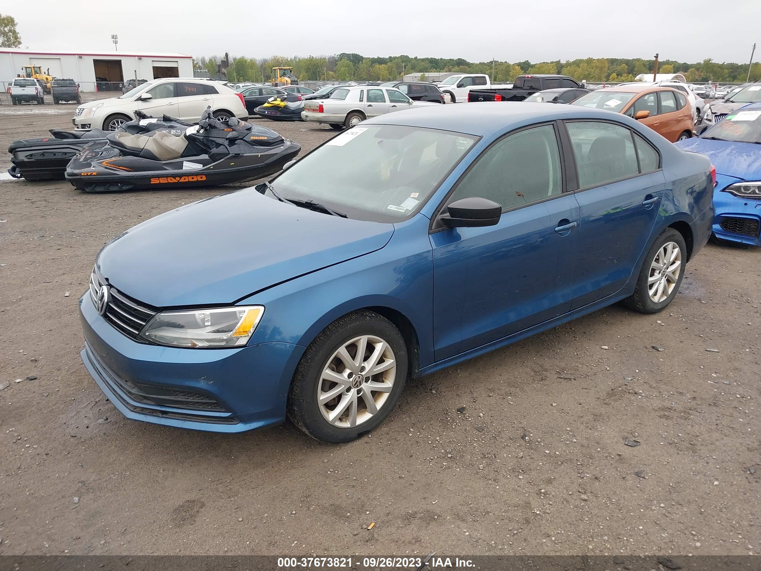 Photo 1 VIN: 3VWD17AJ8FM281837 - VOLKSWAGEN JETTA 