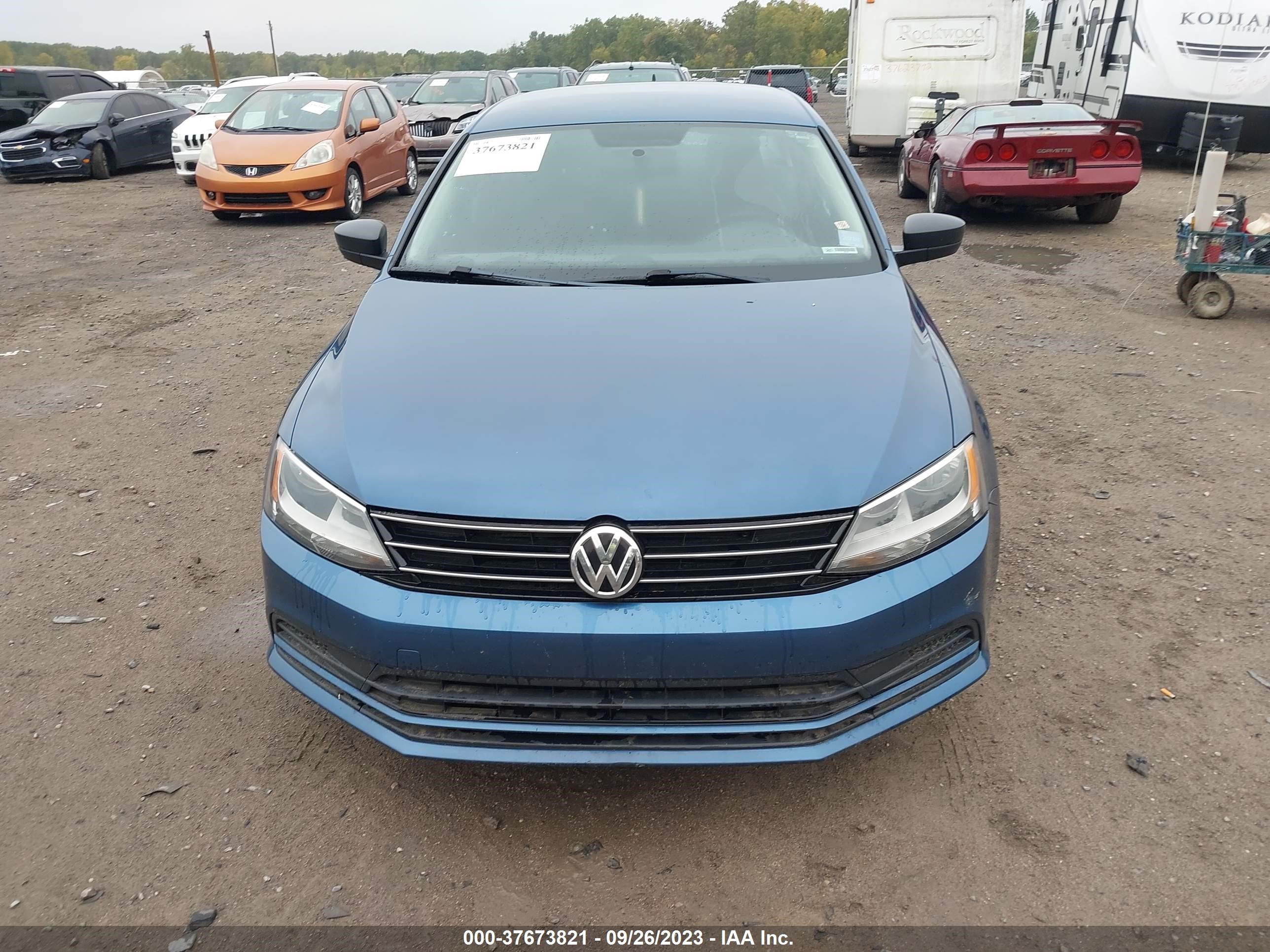 Photo 5 VIN: 3VWD17AJ8FM281837 - VOLKSWAGEN JETTA 