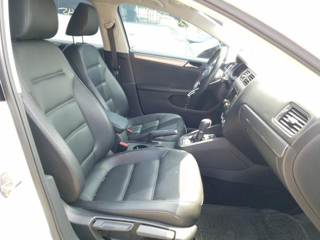 Photo 4 VIN: 3VWD17AJ8FM290313 - VOLKSWAGEN JETTA SE 