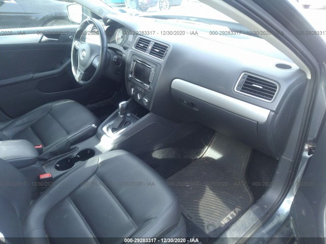 Photo 4 VIN: 3VWD17AJ9EM420503 - VOLKSWAGEN JETTA 