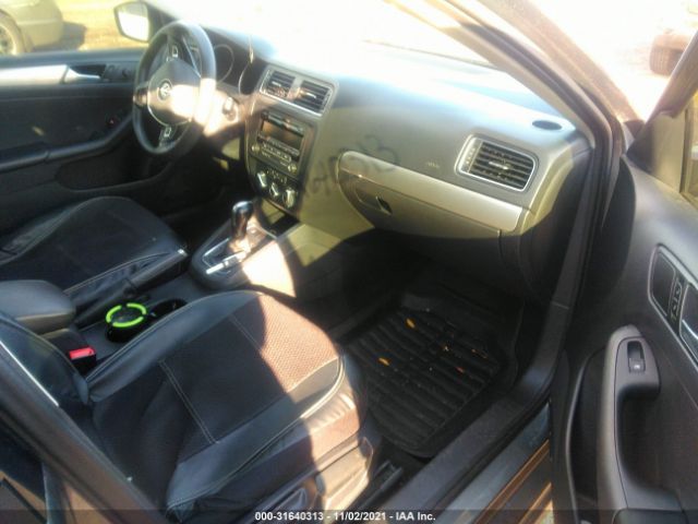 Photo 4 VIN: 3VWD17AJ9FM213286 - VOLKSWAGEN JETTA SEDAN 