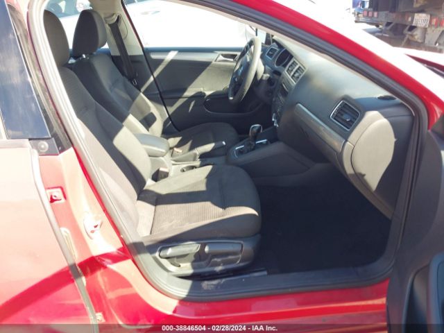 Photo 4 VIN: 3VWD17AJ9FM239645 - VOLKSWAGEN JETTA 