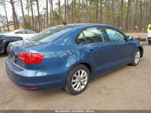 Photo 3 VIN: 3VWD17AJ9FM258597 - VOLKSWAGEN JETTA 