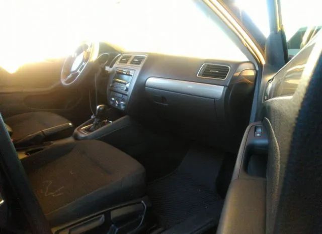 Photo 4 VIN: 3VWD17AJ9FM269602 - VOLKSWAGEN JETTA SEDAN 