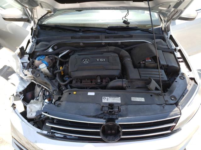 Photo 6 VIN: 3VWD17AJ9FM411995 - VOLKSWAGEN JETTA SE 