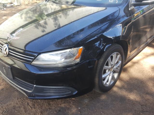 Photo 8 VIN: 3VWD17AJXEM221671 - VOLKSWAGEN JETTA SE 