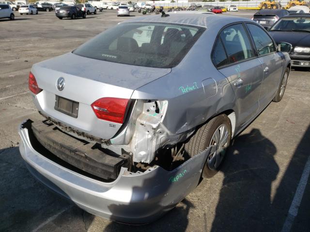 Photo 3 VIN: 3VWD17AJXEM241595 - VOLKSWAGEN JETTA SE 