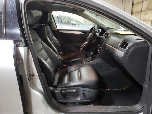 Photo 4 VIN: 3VWD17AJXEM384692 - VOLKSWAGEN JETTA SE 