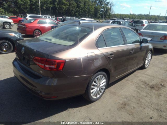 Photo 3 VIN: 3VWD17AJXFM300419 - VOLKSWAGEN JETTA 