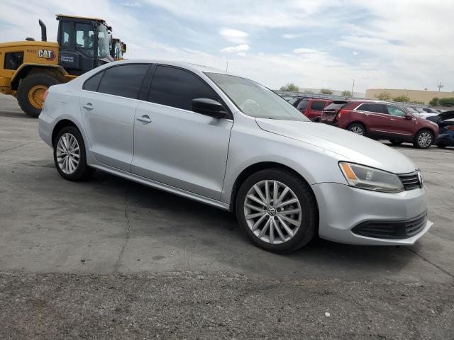 Photo 3 VIN: 3VWD17AJXFM350513 - VOLKSWAGEN JETTA SE 